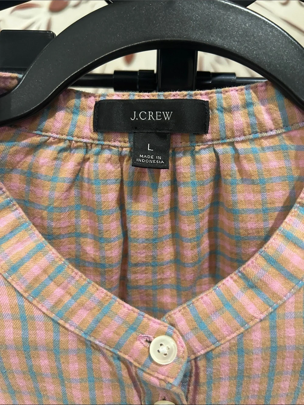 J. Crew Plaid Puff-Sleeve / 3/4 Button-Top Shirt / Nice For Cool Days!